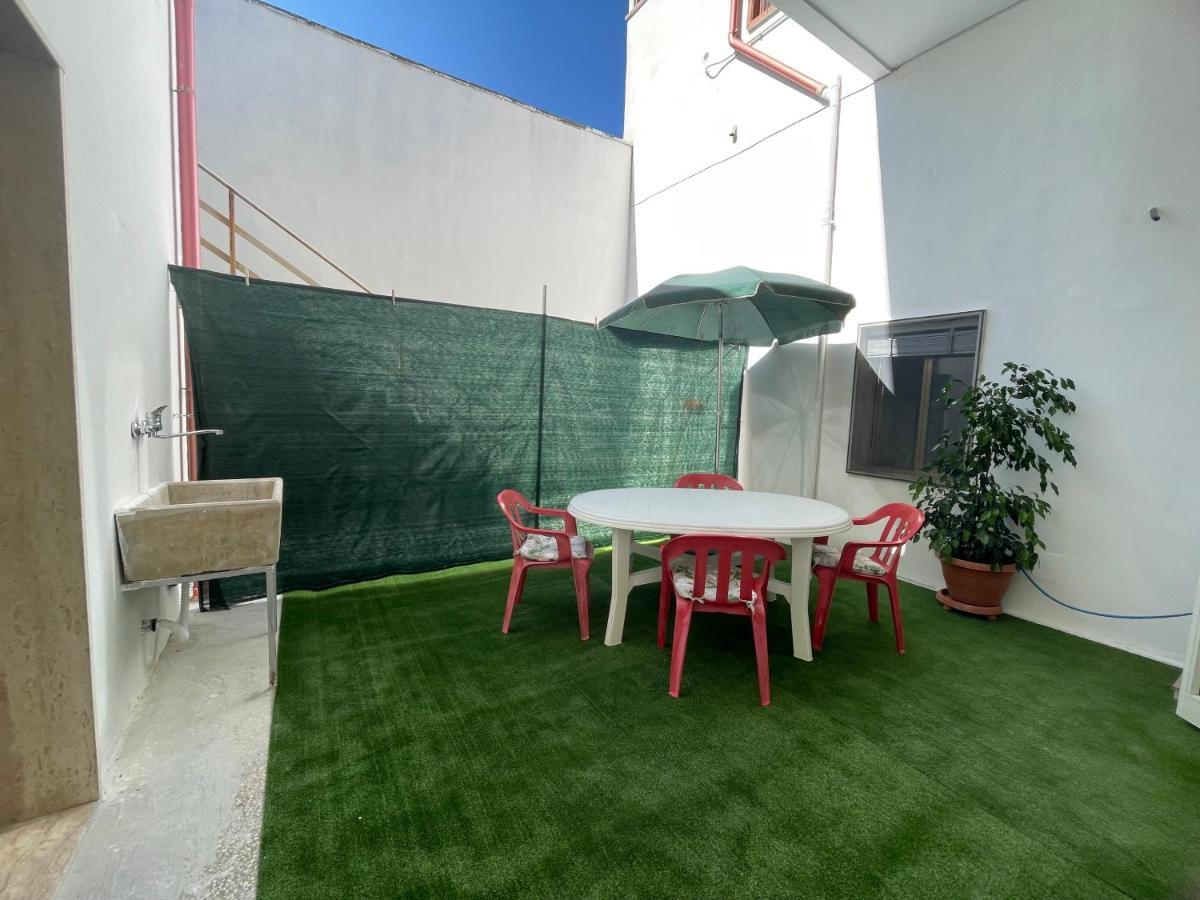 Casa Via Del Mare Villa Veglie Eksteriør bilde